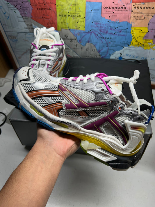 Balenciaga runners