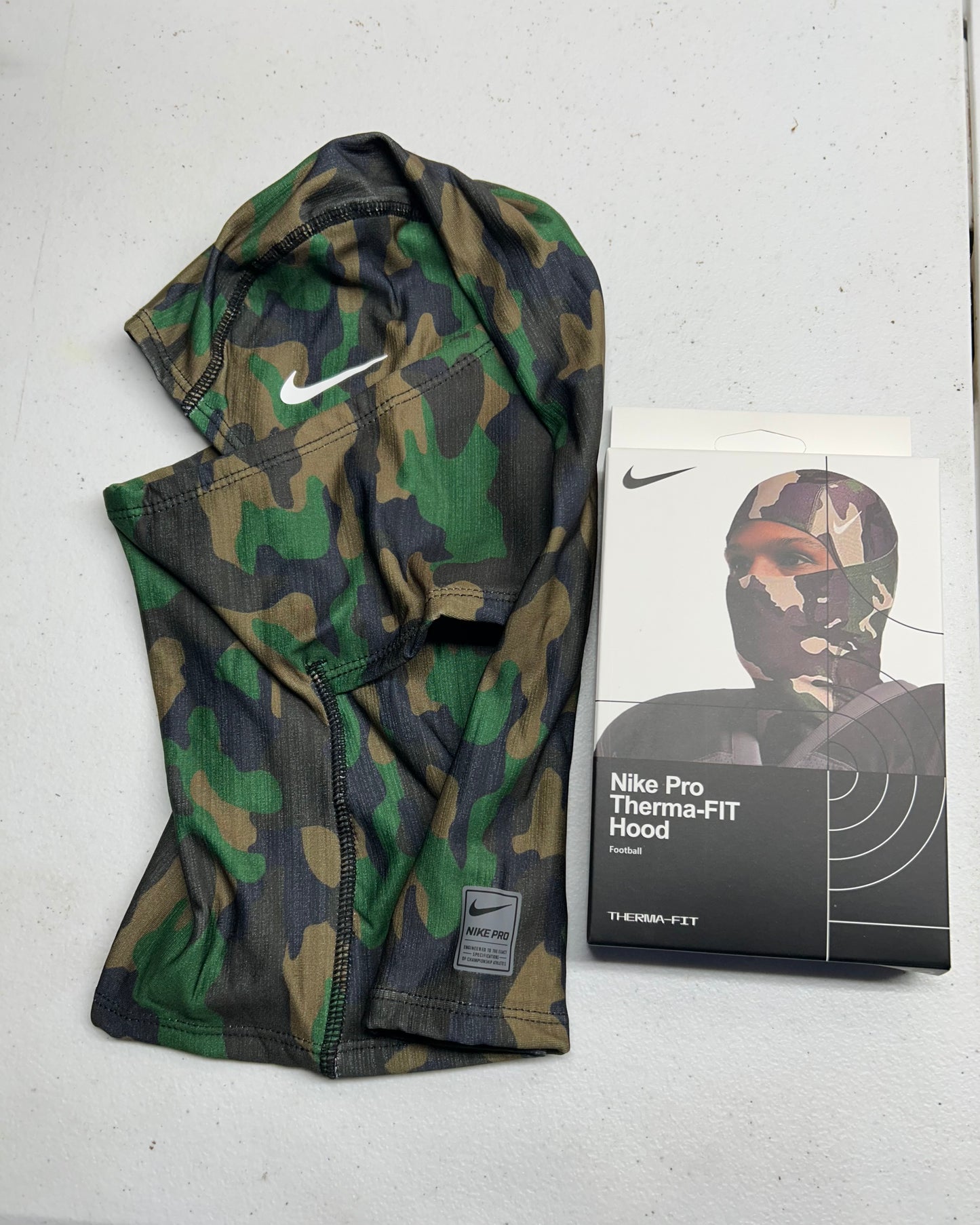 Ski mask