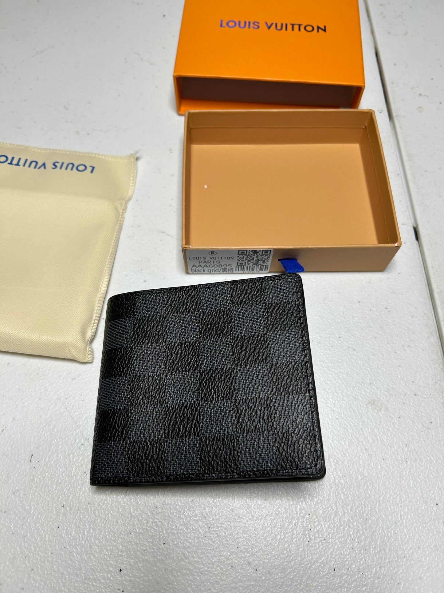 Lv wallet