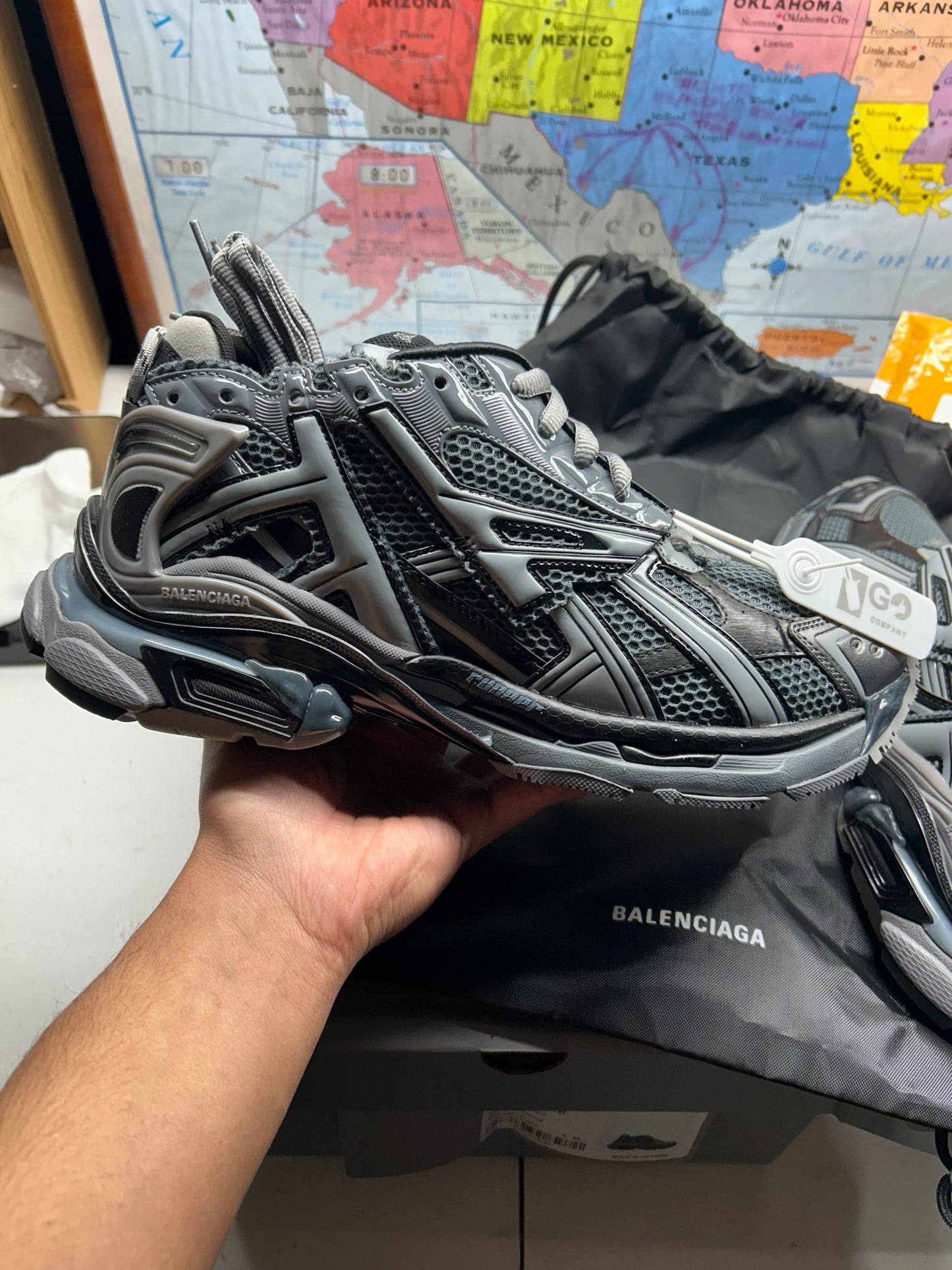 Balenciaga runners