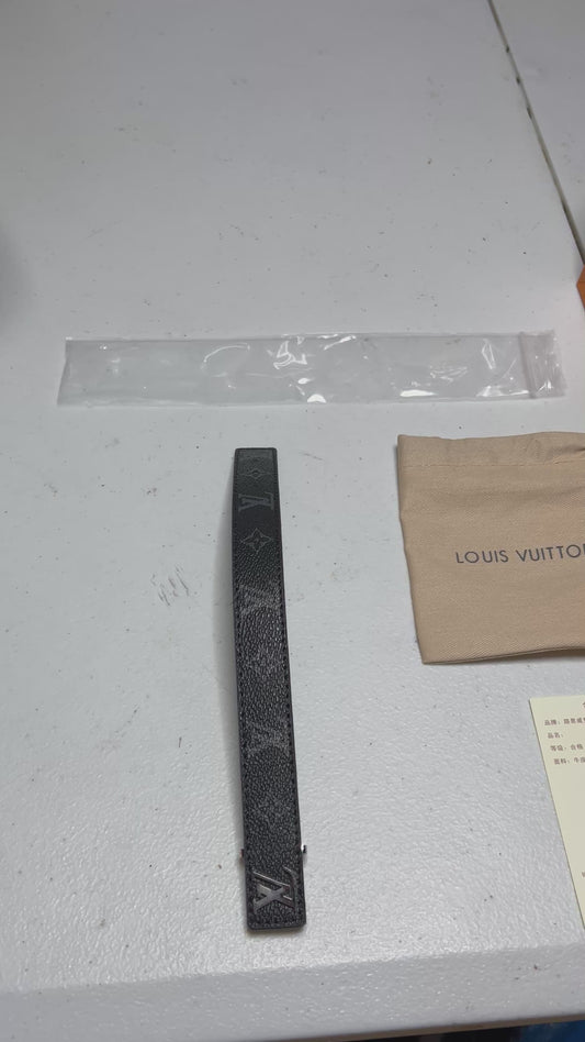 Lv bracelet